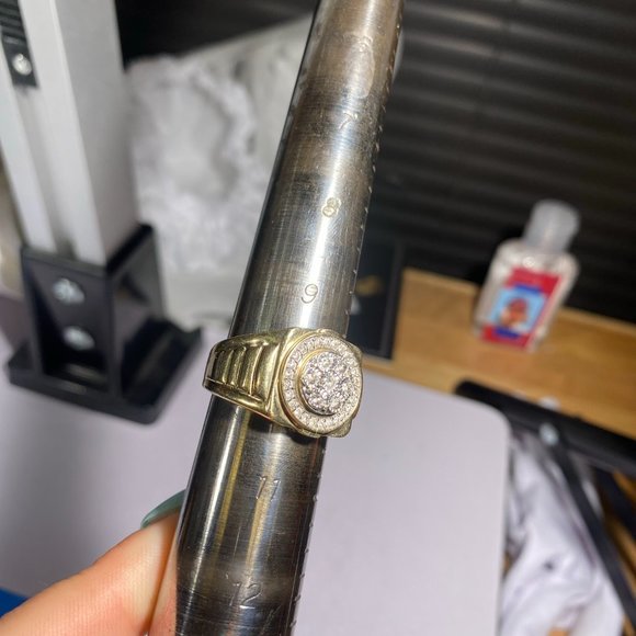 Mens 0.46 ctw Diamond Circle Shaped Ring 10k yg size 10 - Picture 4 of 5